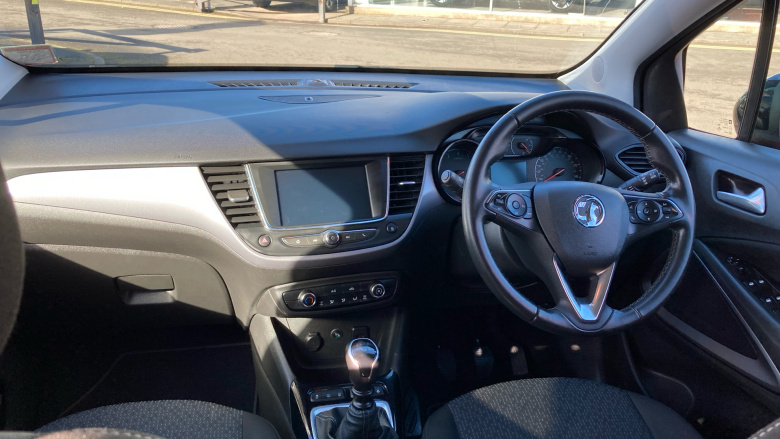 Vauxhall Crossland 1.2 Turbo Design 5dr Petrol Hatchback